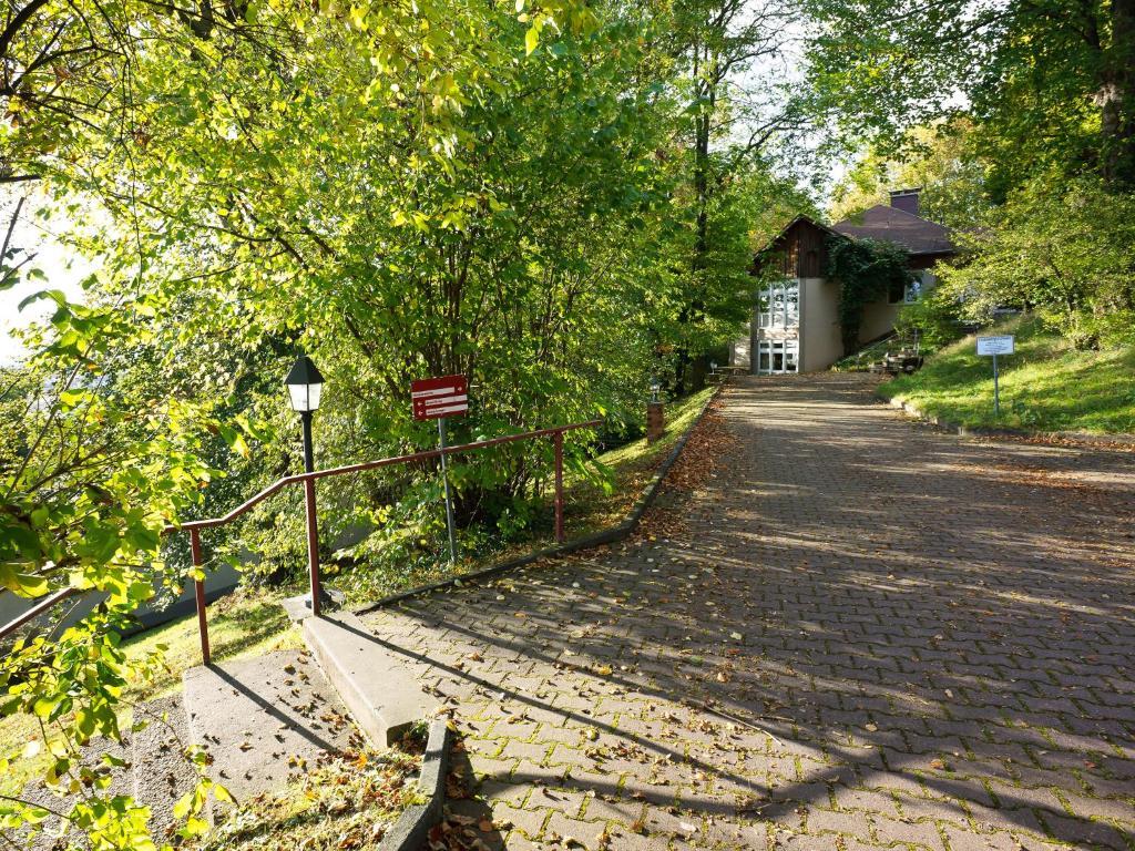 גלנהאוסן Hotel Babalou Im Burckhardthaus מראה חיצוני תמונה